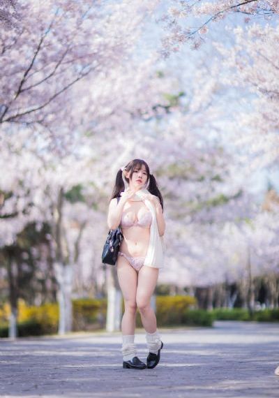 国产午夜人做人免费视频网站_1080高清完整版