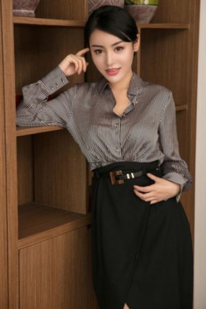 美熟女人妻たちの熟女と白咲_剧情片免费观看电视剧