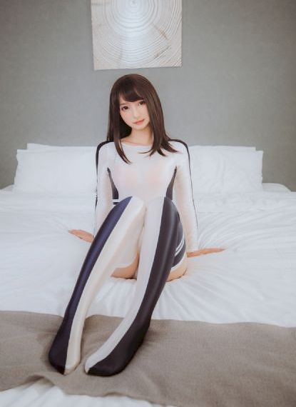 日本啪啪午夜视频_1080P在线视频观看