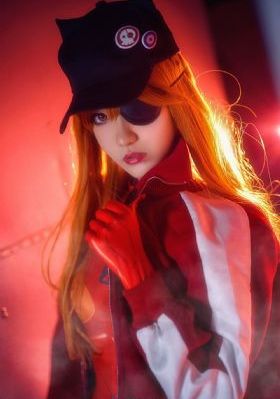 扒开腿狂躁女人gif动态图_720超清免费观看